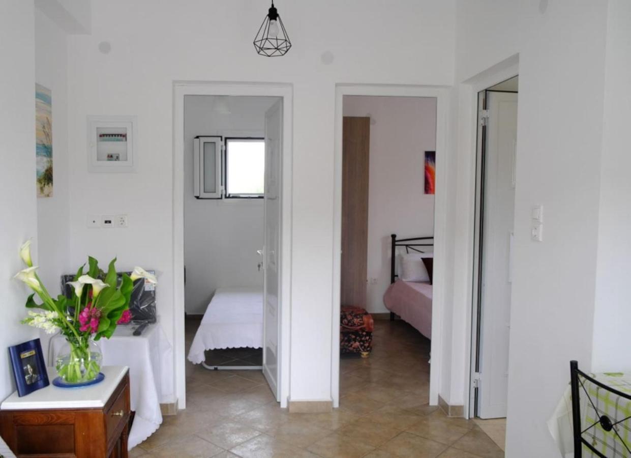 Marathona'S Apartment Aegina Zewnętrze zdjęcie