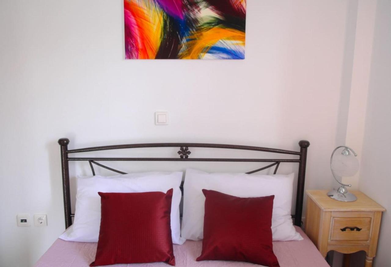 Marathona'S Apartment Aegina Zewnętrze zdjęcie